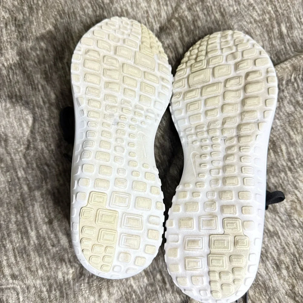 Nike FS Lite Running Shoes Black Low Top Lace Up Women’s Size 8.5 - Picture 7 of 8